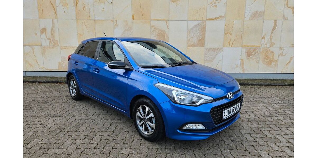 Hyundai i20 23.500 km 12.790 &euro; Schwetzingen 68723