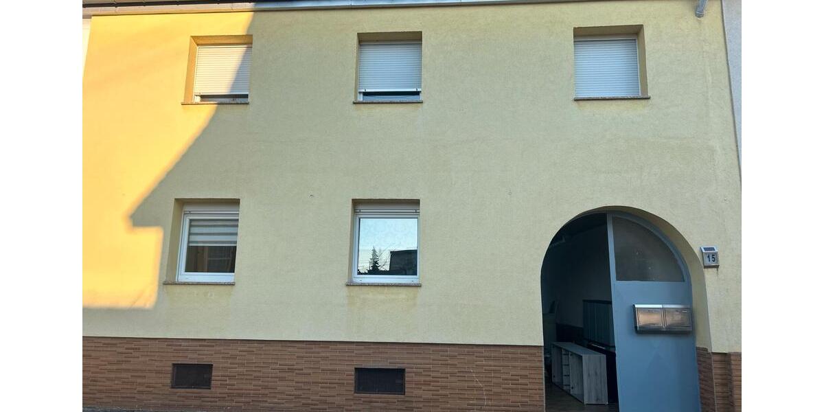 Mehrfamilienhaus, Wohnhaus Ludwigshafen am Rhein Ludwigshafen-Hemshof - 6 Zimmer, 166 m&sup2;, 418.000&euro; | Angebot:26786243