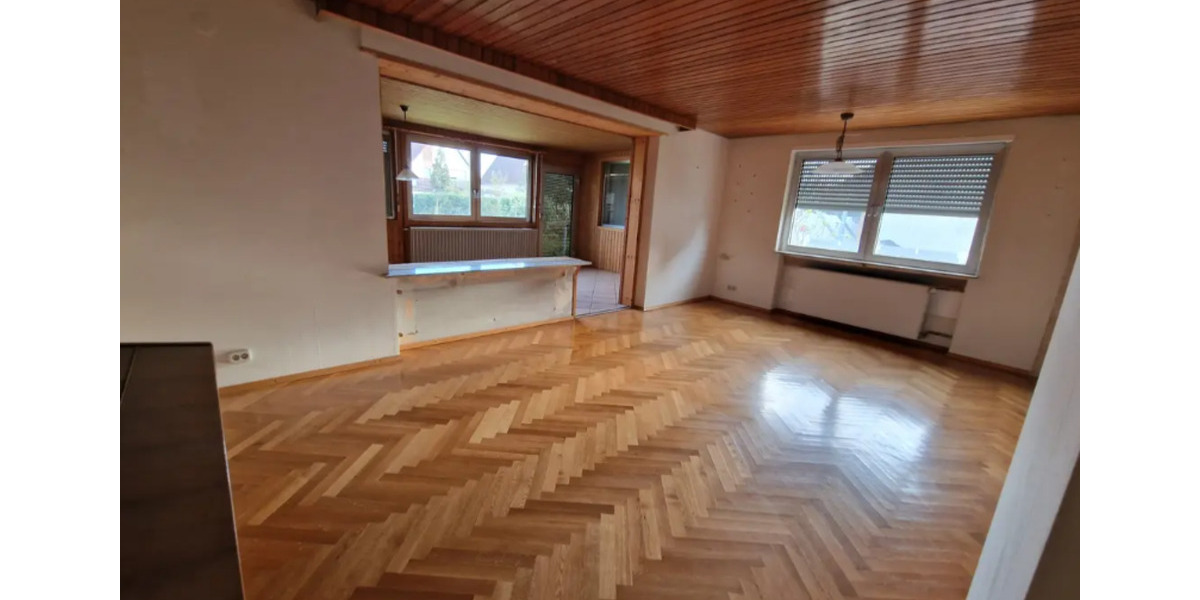 Einfamilienhaus Haßloch - 5 Zimmer, 130 m&sup2;, 1.500&euro; | Angebot:24541281