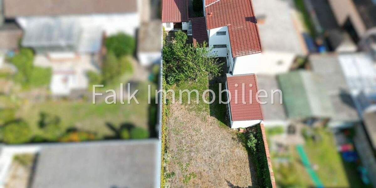 Doppelhaushälfte Brühl - 5 Zimmer, 130 m&sup2;, 365.000&euro; | Angebot:25746214