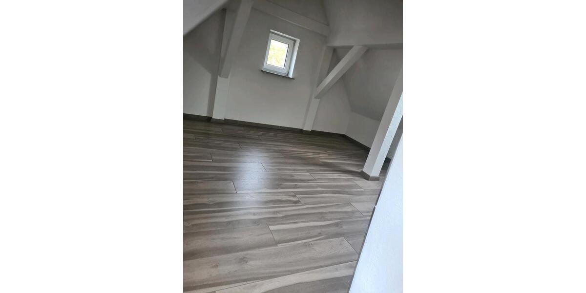 Einfamilienhaus Hamm am Rhein - 6 Zimmer, 176 m&sup2;, 278.000&euro; | Angebot:22913948