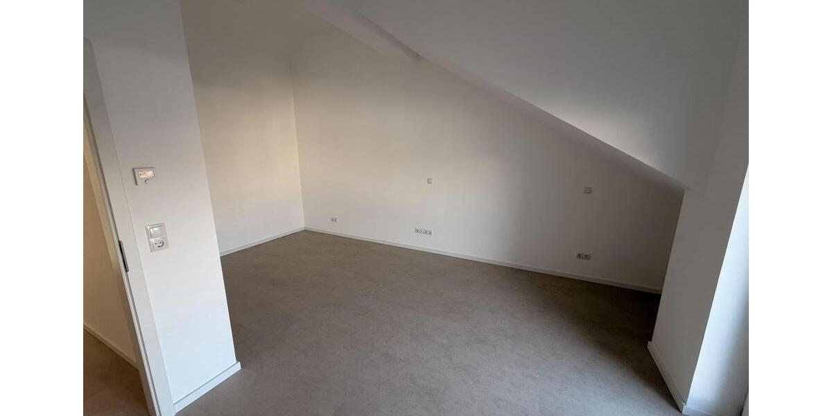 Maisonettenwohnung Mannheim Rheinau - 4 Zimmer, 143 m&sup2;, 2.300&euro; | Angebot:25307034