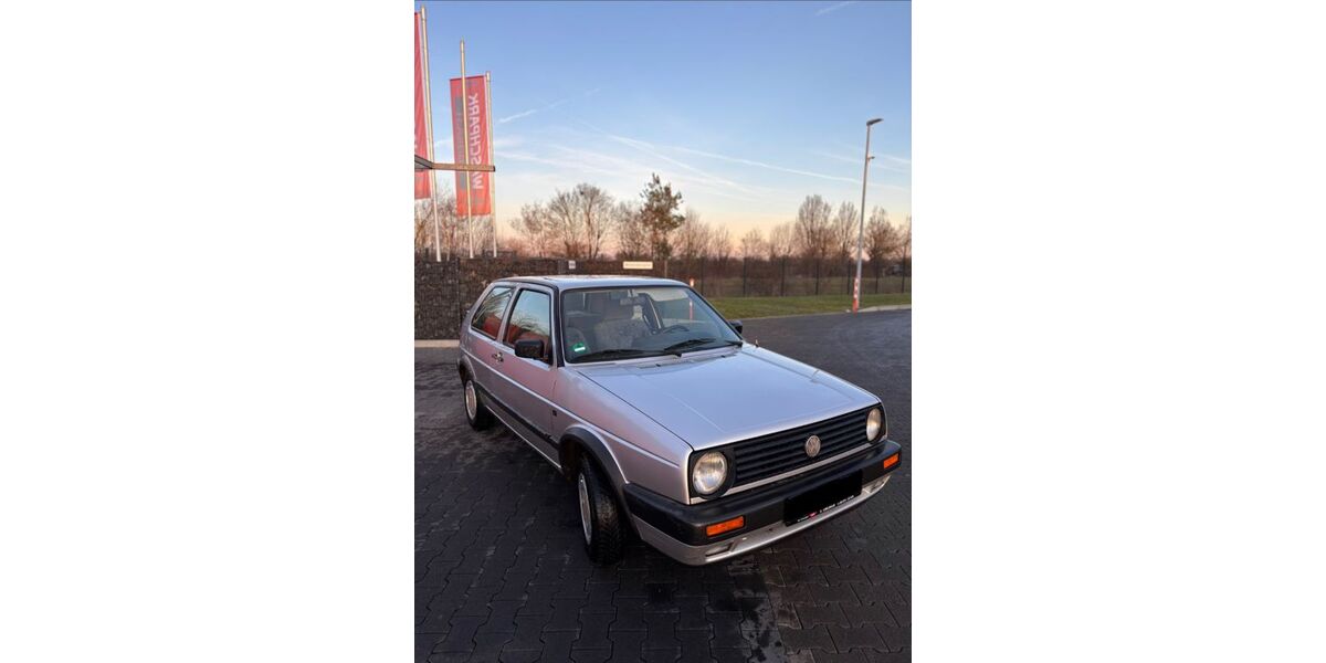 VW Golf 140.000 km 2.500 &euro; Böhl-Iggelheim 67459