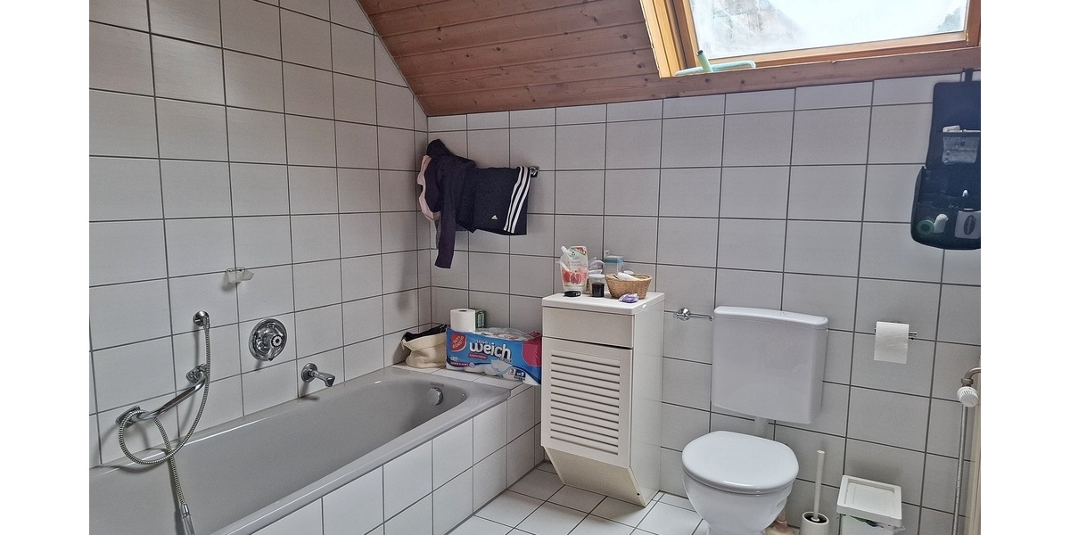 Geräumiges Haus in ruhiger, aber zentraler Lage - Doppelhaushälfte Schönau Schönau | Angebot:26745315