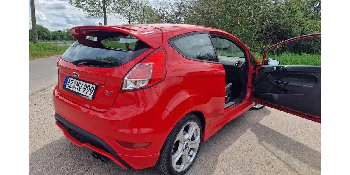 Ford Fiesta st 117.500 km 11.700 &euro; Osthofen 67574