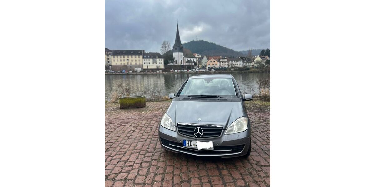 Mercedes-Benz A 180 104.500 km 4.600 &euro; Neckargemünd 69151