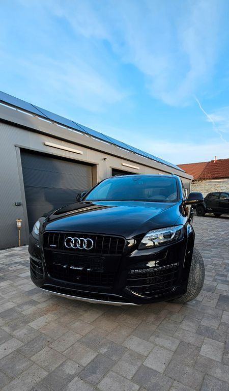 Q7