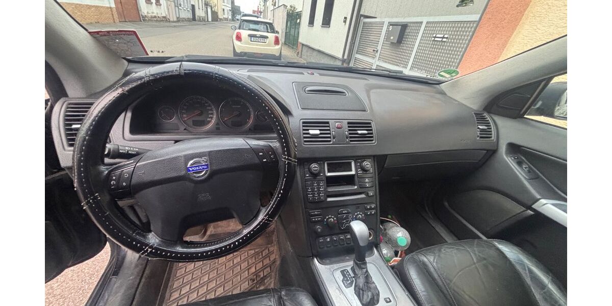 Volvo XC90 235.000 km 4.000 &euro; Hassloch 67454
