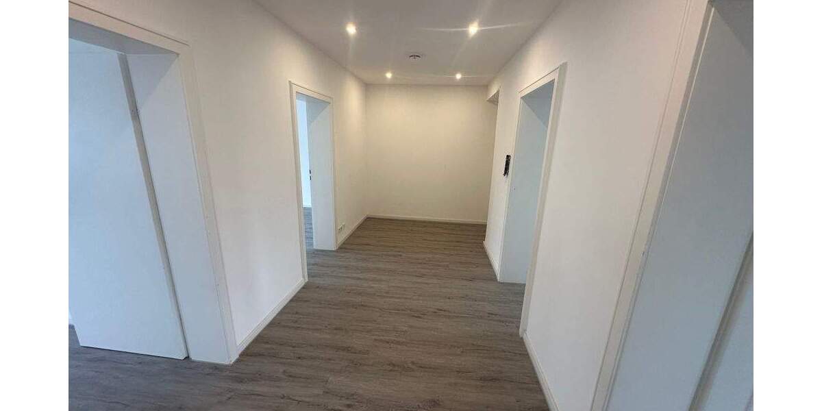 Etagenwohnung Mannheim / Wallstadt Wallstadt - 3 Zimmer, 85 m&sup2;, 280.000&euro; | Angebot:24218839