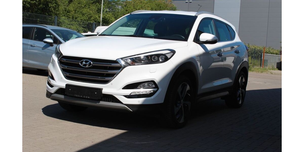 Hyundai TUCSON 94.600 km 17.400 &euro; Gernsheim 64579