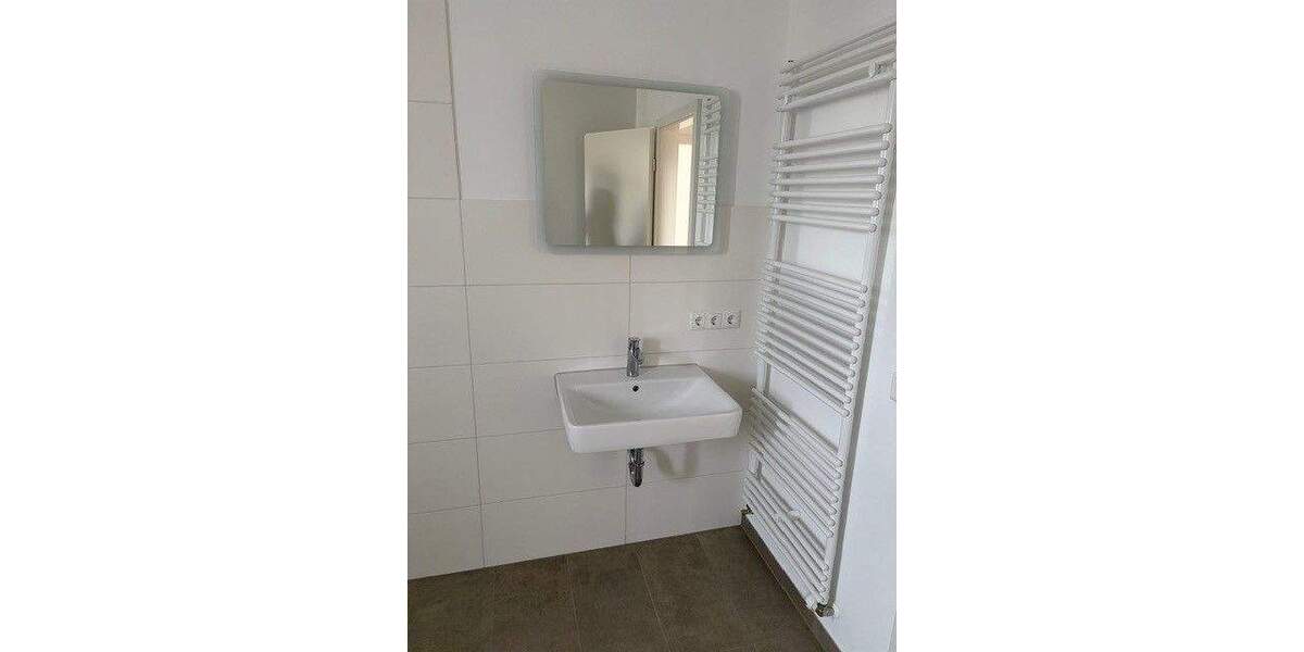 Doppelhaushälfte Biblis - 5 Zimmer, 146 m&sup2;, 1.825&euro; | Angebot:23961853