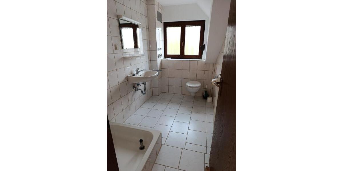 ObjNr:19777 - Sehr helles, leer stehendes 3-Fam. Haus (DHH) in guter Lage von Leimen; - Reihenendhaus Leimen | Angebot:23602618