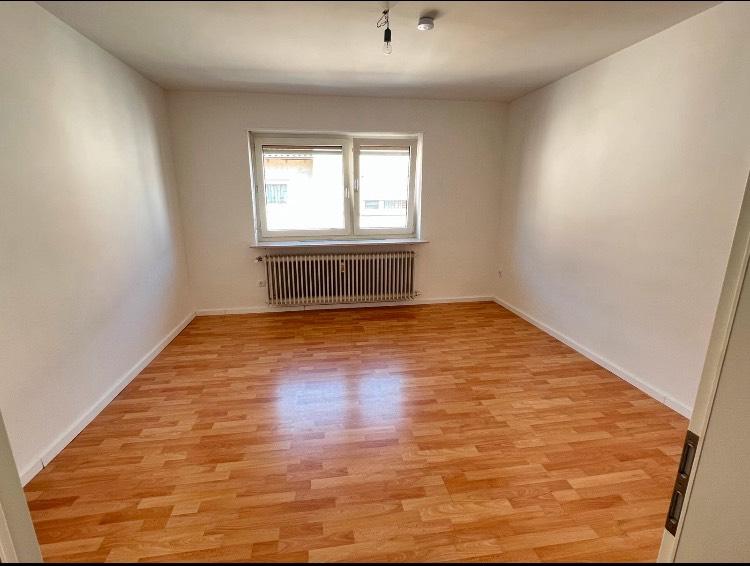 3 ZKB 96 m² Südbalkon, Garten Einbauküche in Zweifamilienhaus, 3 zimmer