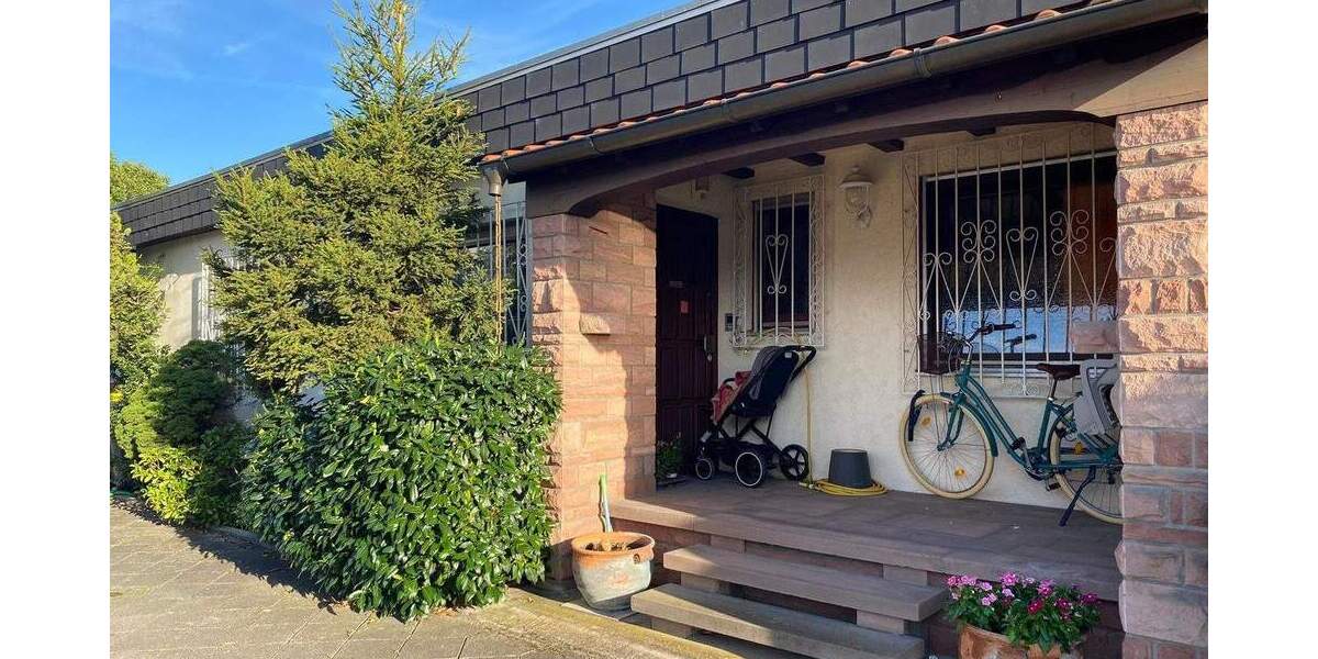 Bungalow Ludwigshafen am Rhein Pfingstweide - 9 Zimmer, 259 m&sup2;, 409.000&euro; | Angebot:25706334
