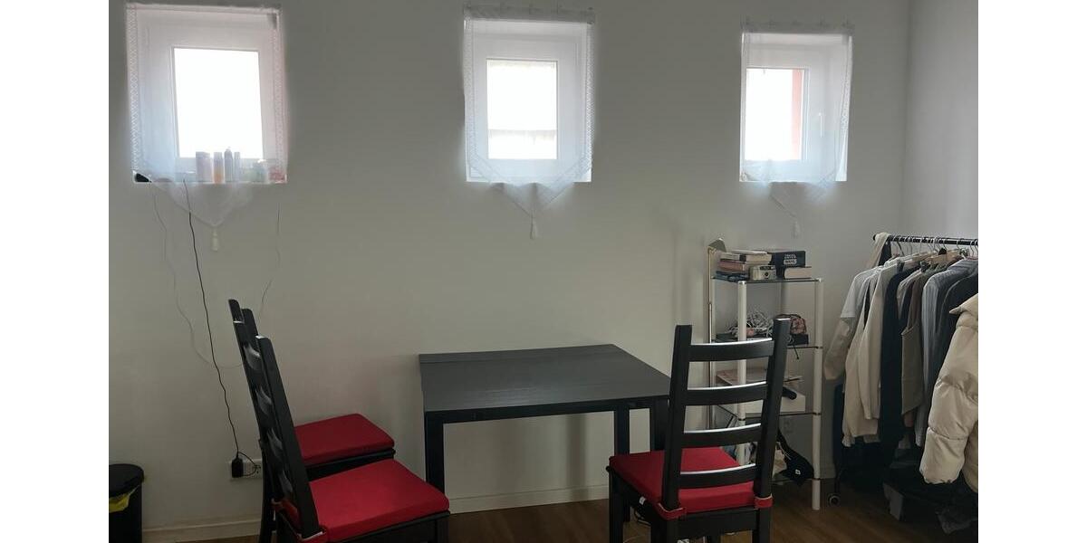 Erdgeschoßwohnung Ludwigshafen am Rhein Mundenheim - 1 Zimmer, 23 m&sup2;, 590&euro; | Angebot:24846911