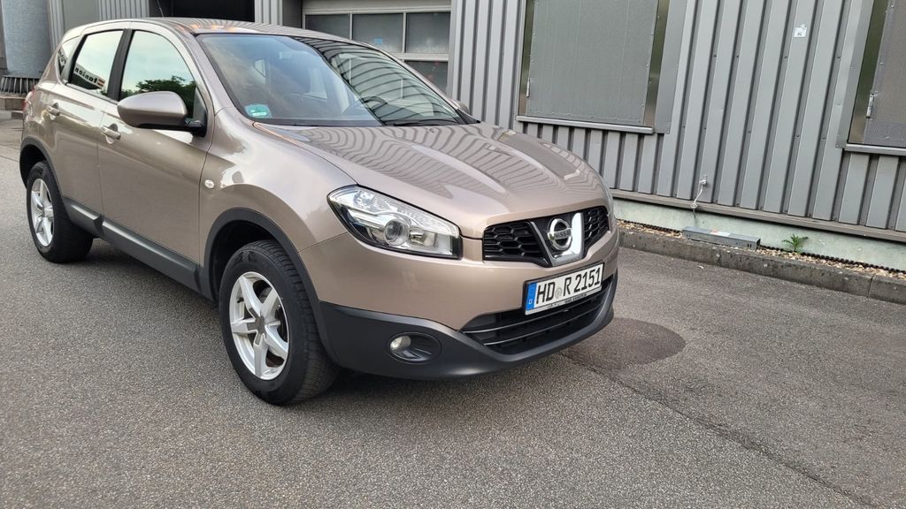 Nissan Qashqai 176.709 km 5.700 &euro; Heidelberg 69126