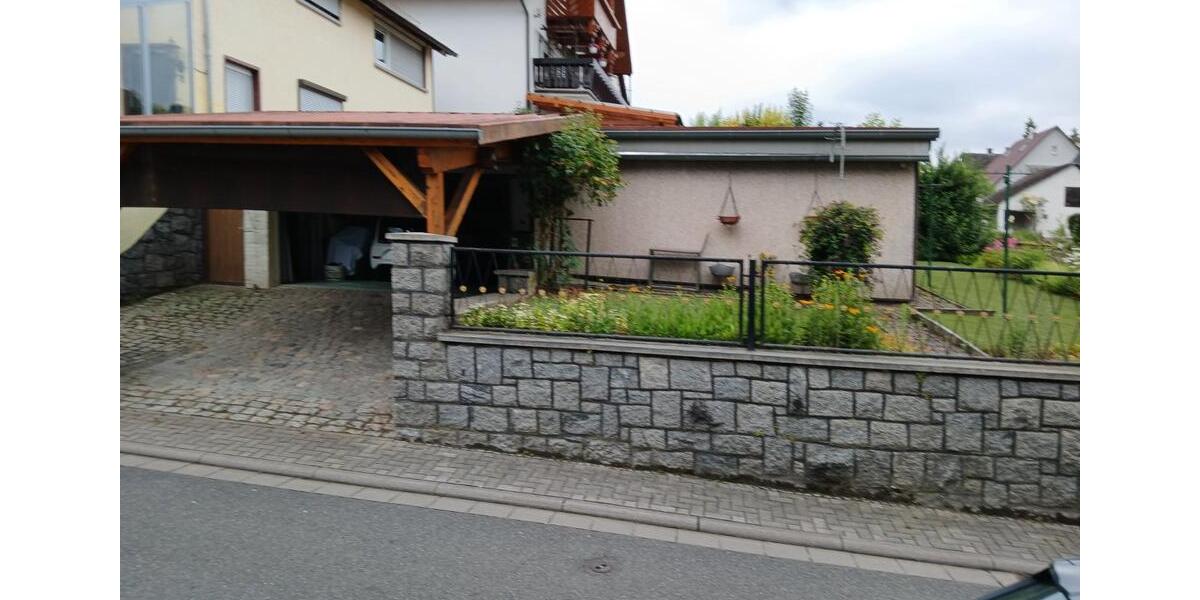 Einfamilienhaus Fürth - 8 Zimmer, 186 m&sup2;, 380.000&euro; | Angebot:26168111