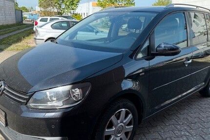 VW Touran 340.000 km 4.690 &euro; Hockenheim 68766