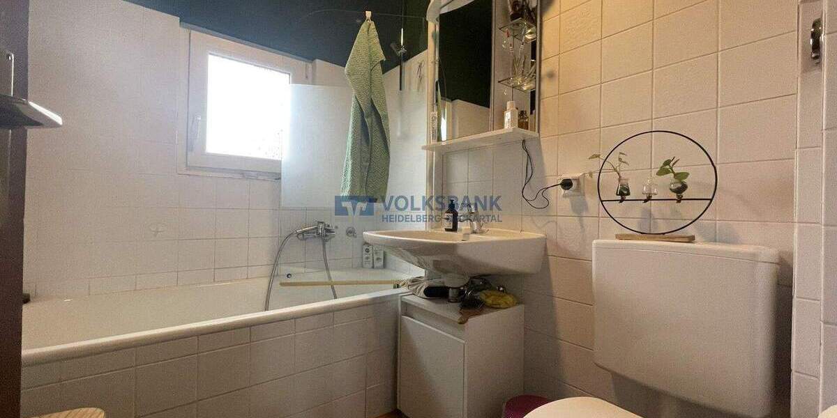 Mehrfamilienhaus, Wohnhaus Heidelberg Kirchheim - 6 Zimmer, 137 m&sup2;, 449.000&euro; | Angebot:24545112