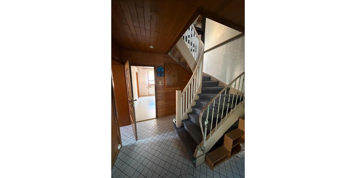 Einfamilienhaus Worms Vororte Südwest - 6 Zimmer, 135 m&sup2;, 290.000&euro; | Angebot:27158210