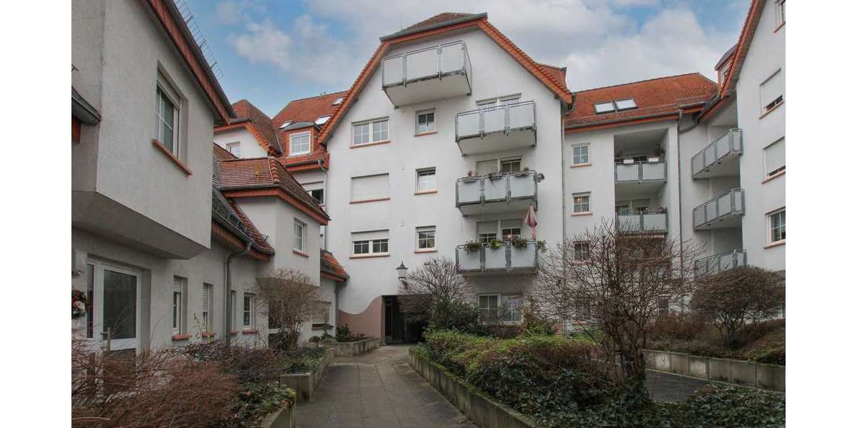 5-Zi.-Maisonettewhg. mit 2Bädern,2Balkonen & TG Stellplatz nähe Heidelberg 5 zimmer