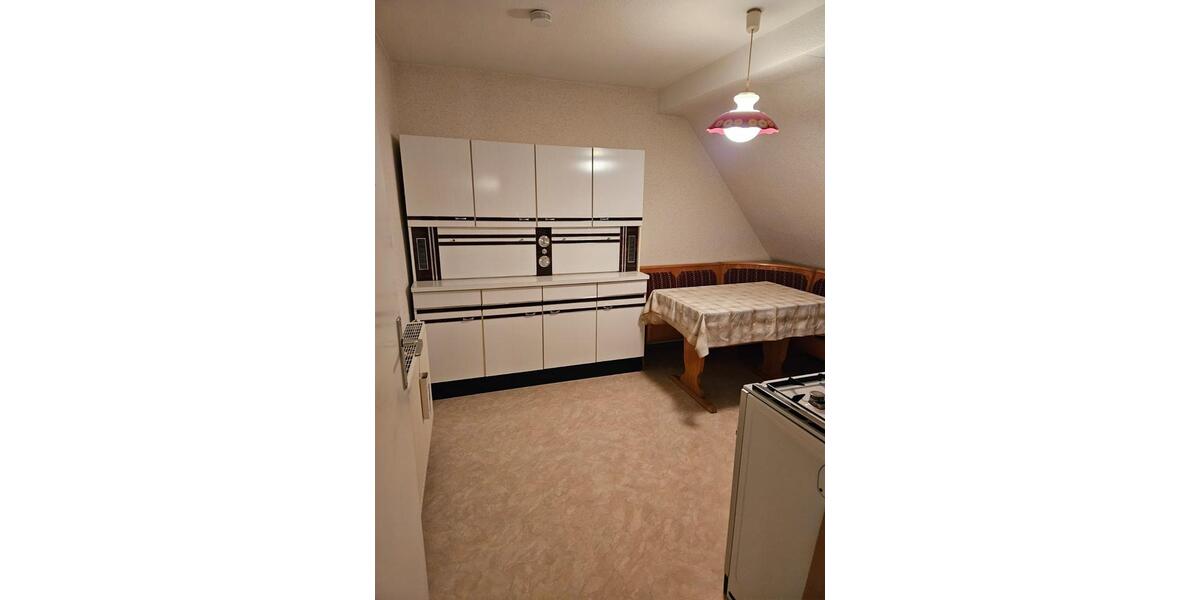 Dachgeschoßwohnung Ludwigshafen am Rhein Rheingönheim - 2 Zimmer, 55 m&sup2;, 660&euro; | Angebot:24109379