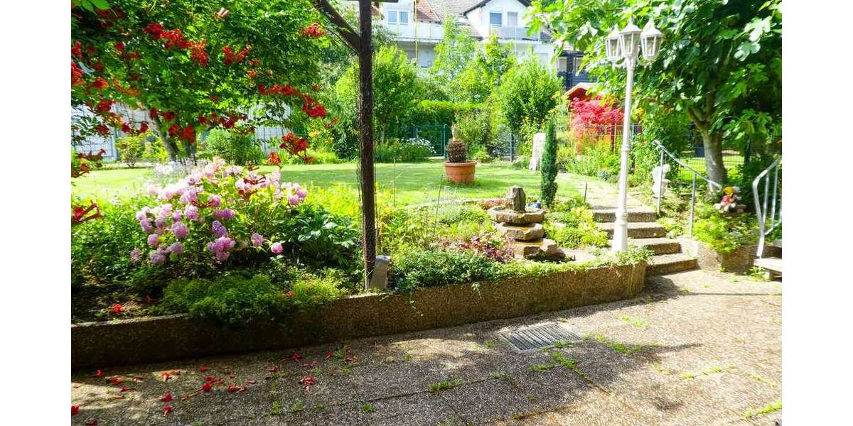 Einfamilienhaus Mannheim / Rheinau Rheinau - 8 Zimmer, 264 m&sup2;, 549.900&euro; | Angebot:27008651