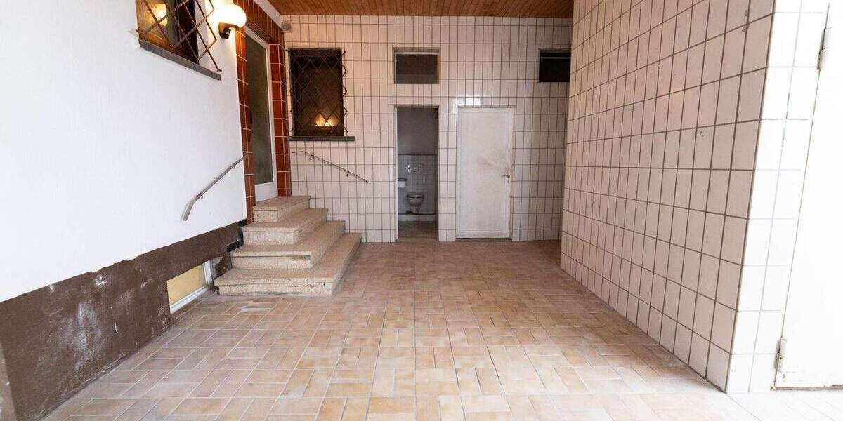 Doppelhaushälfte Brühl - 7 Zimmer, 228 m&sup2;, 550.000&euro; | Angebot:25141859