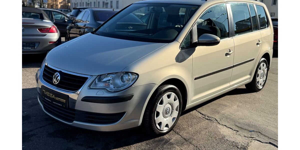 VW Touran 156.075 km 6.400 &euro; Mannheim 68169