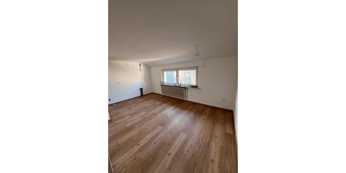 Etagenwohnung Mannheim Käfertal - 2 Zimmer, 55 m&sup2;, 1.100&euro; | Angebot:25381291