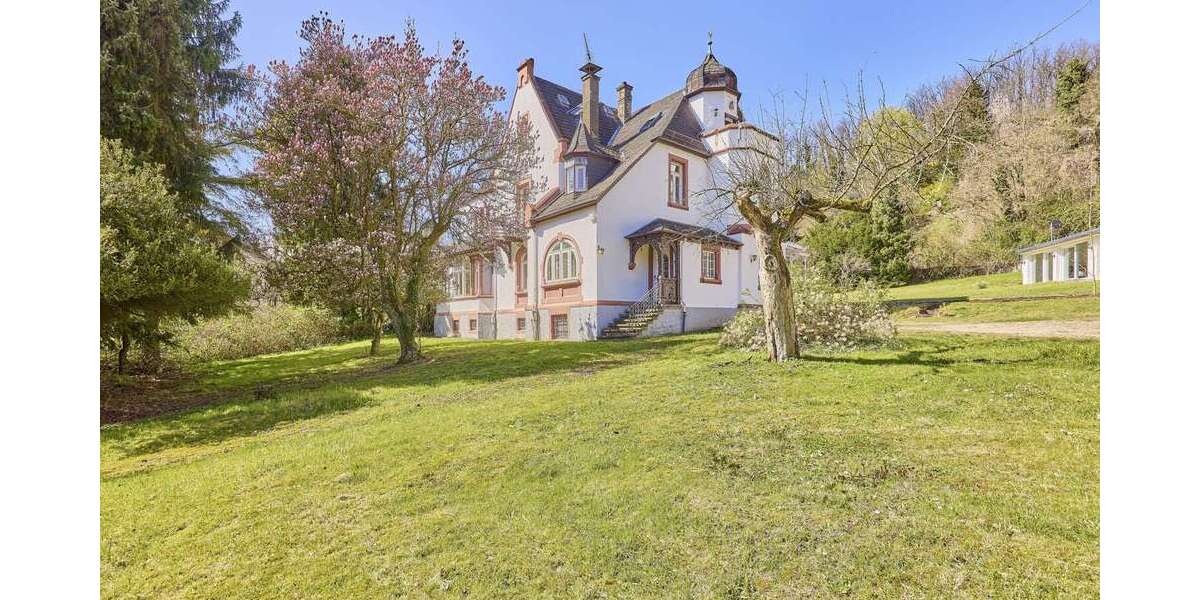 Einfamilienhaus Bensheim - 8 Zimmer, 341 m&sup2;, 2.400.000&euro; | Angebot:26096750