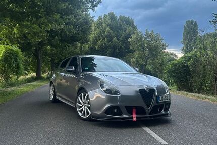 Alfa Romeo Giulietta 120.000 km 7.500 &euro; Ludwigshafen am Rhein 67065