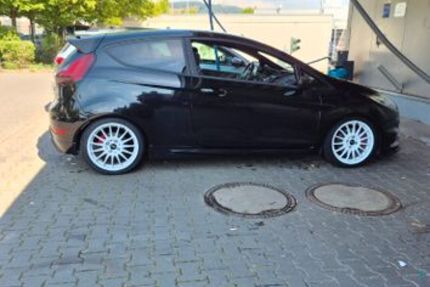 Ford Fiesta 170.000 km 6.800 &euro; Weinheim 69469