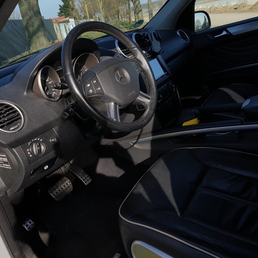 ML 320