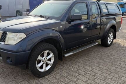 Nissan Navara 249.765 km 7.139 &euro; Bad Dürkheim 67098