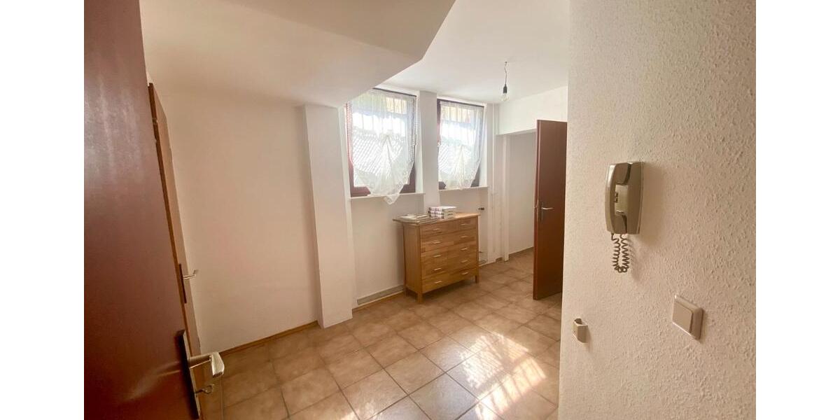 Mehrfamilienhaus, Wohnhaus Ludwigshafen am Rhein Edigheim - 9 Zimmer, 260 m&sup2;, 409.000&euro; | Angebot:26314529