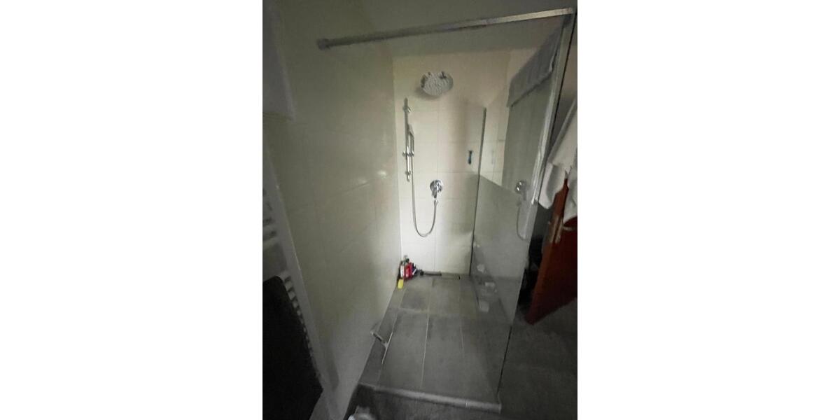 2 Zimmer, Küche, Bad 2 zimmer