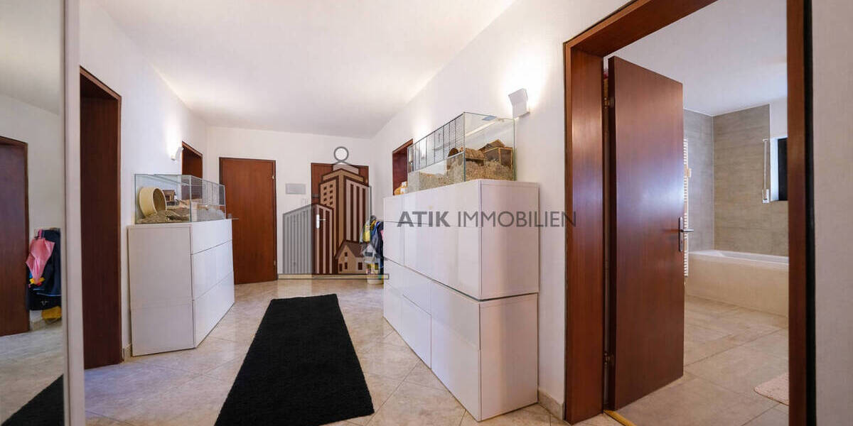 ATIK: Charmante 4-Zimmer-Erdgeschosswohnung mit sonnigem Südbalkon - Etagenwohnung Ketsch | Angebot:26267137