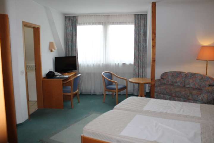 Zimmer Leimen - 1 Zimmer, 600&euro; | Angebot:26545149