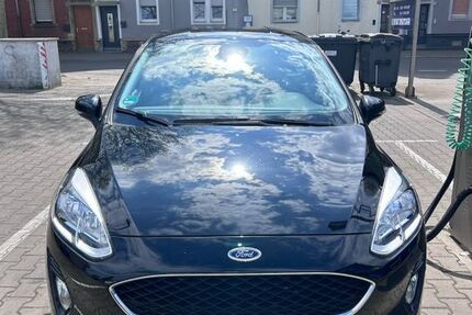 Ford Fiesta 37.600 km 10.100 &euro; Bechtheim 67595