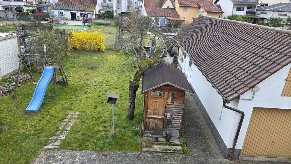 Etagenwohnung Schifferstadt - 3 Zimmer, 81 m&sup2;, 1.100&euro; | Angebot:26833849