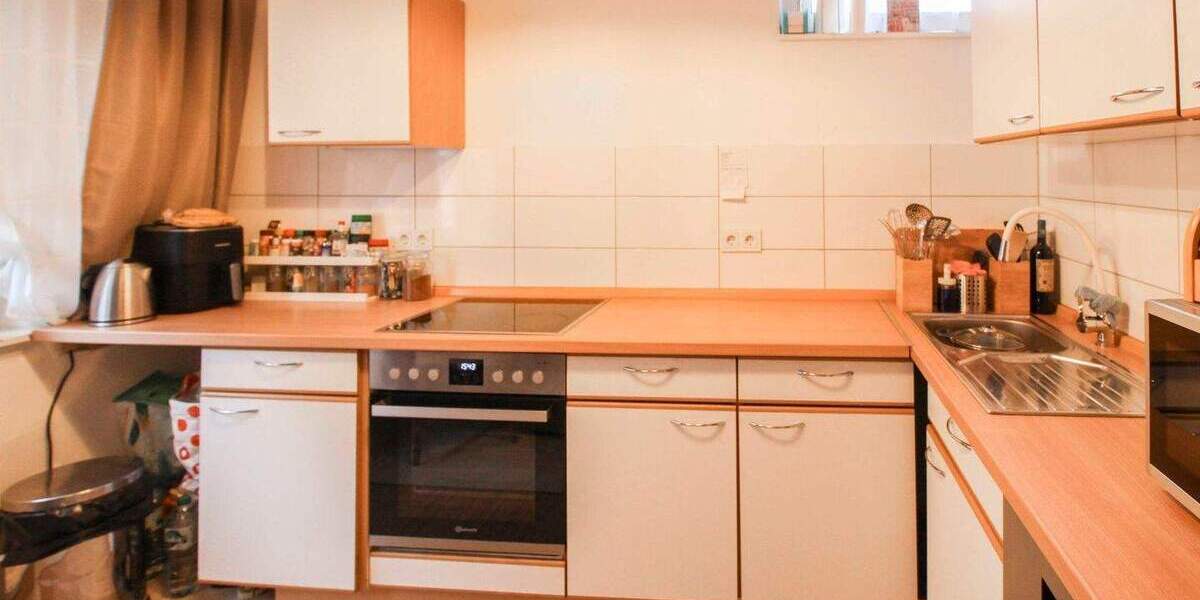 Etagenwohnung Ludwigshafen am Rhein Süd - 3 Zimmer, 68 m&sup2;, 190.000&euro; | Angebot:25156621