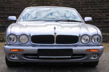 Jaguar XJ 158.500 km 21.999 &euro; Heppenheim 64646