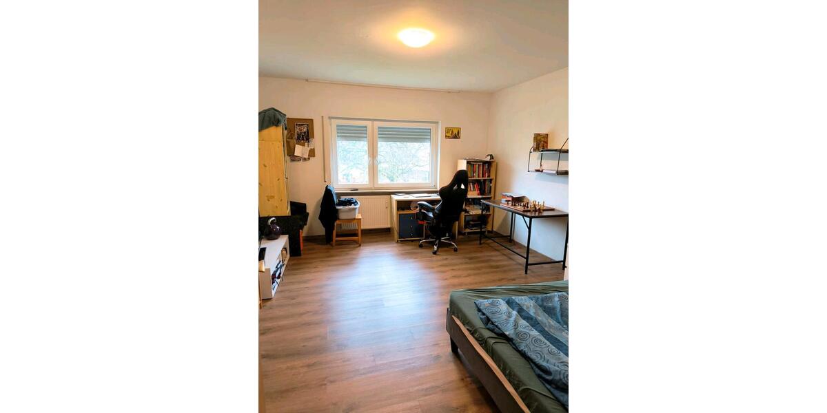 Etagenwohnung Brühl - 2 Zimmer, 40 m&sup2;, 680&euro; | Angebot:26272291