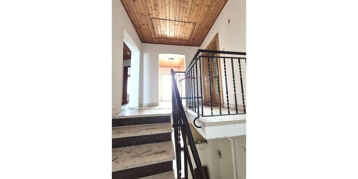 Wohnung zum Kaufen in Weinheim 215.000 € 115 m² 4 zimmer