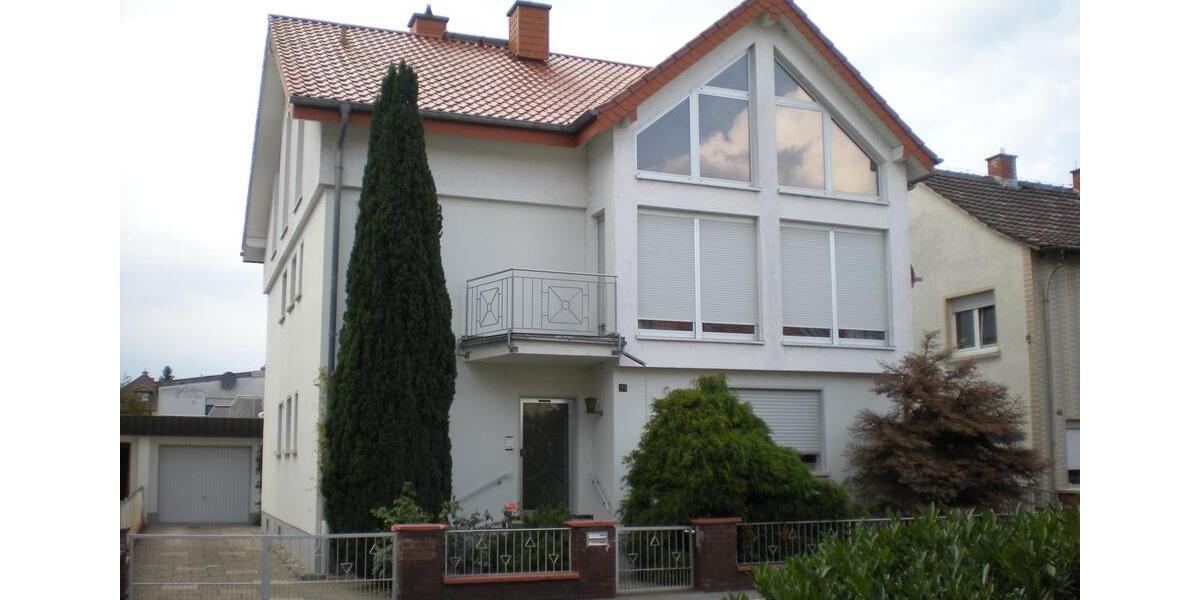 Maisonettenwohnung Bensheim - 4 Zimmer, 150 m&sup2;, 1.575&euro; | Angebot:26187100