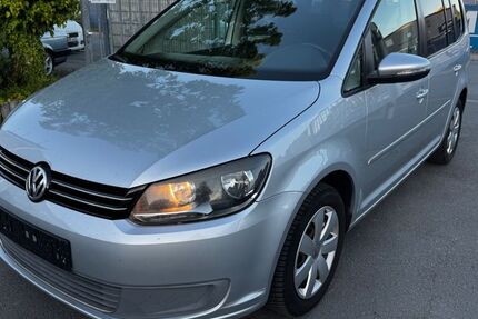 VW Touran 286.000 km 4.500 &euro; Gernsheim 64579