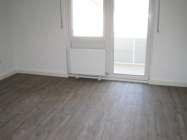 Etagenwohnung Schwetzingen - 3 Zimmer, 73 m&sup2;, 876&euro; | Angebot:24621701