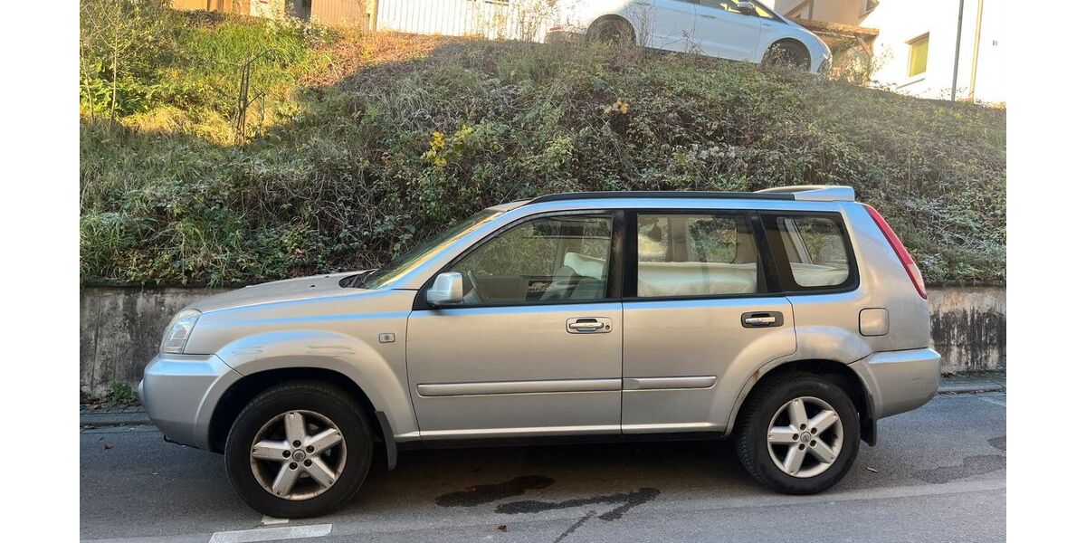 Nissan X-Trail 225.000 km 1.000 &euro; Dossenheim 69221