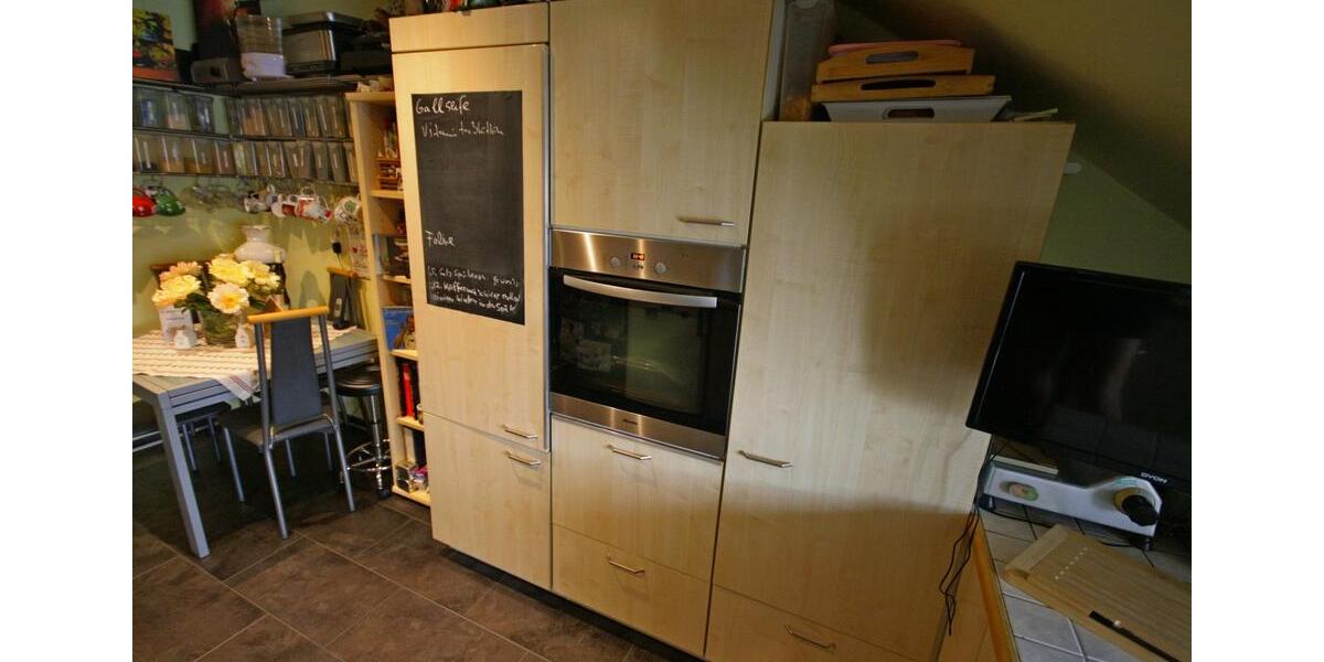 Dachgeschoßwohnung Ludwigshafen am Rhein Parkinsel - 4 Zimmer, 100 m&sup2;, 400.000&euro; | Angebot:26706806